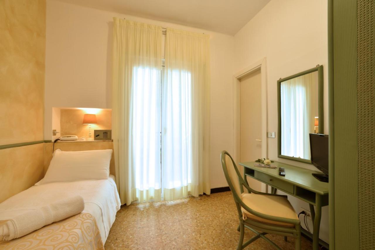 Hotel Morchio Mhotelsgroup Diano Marina Eksteriør bilde